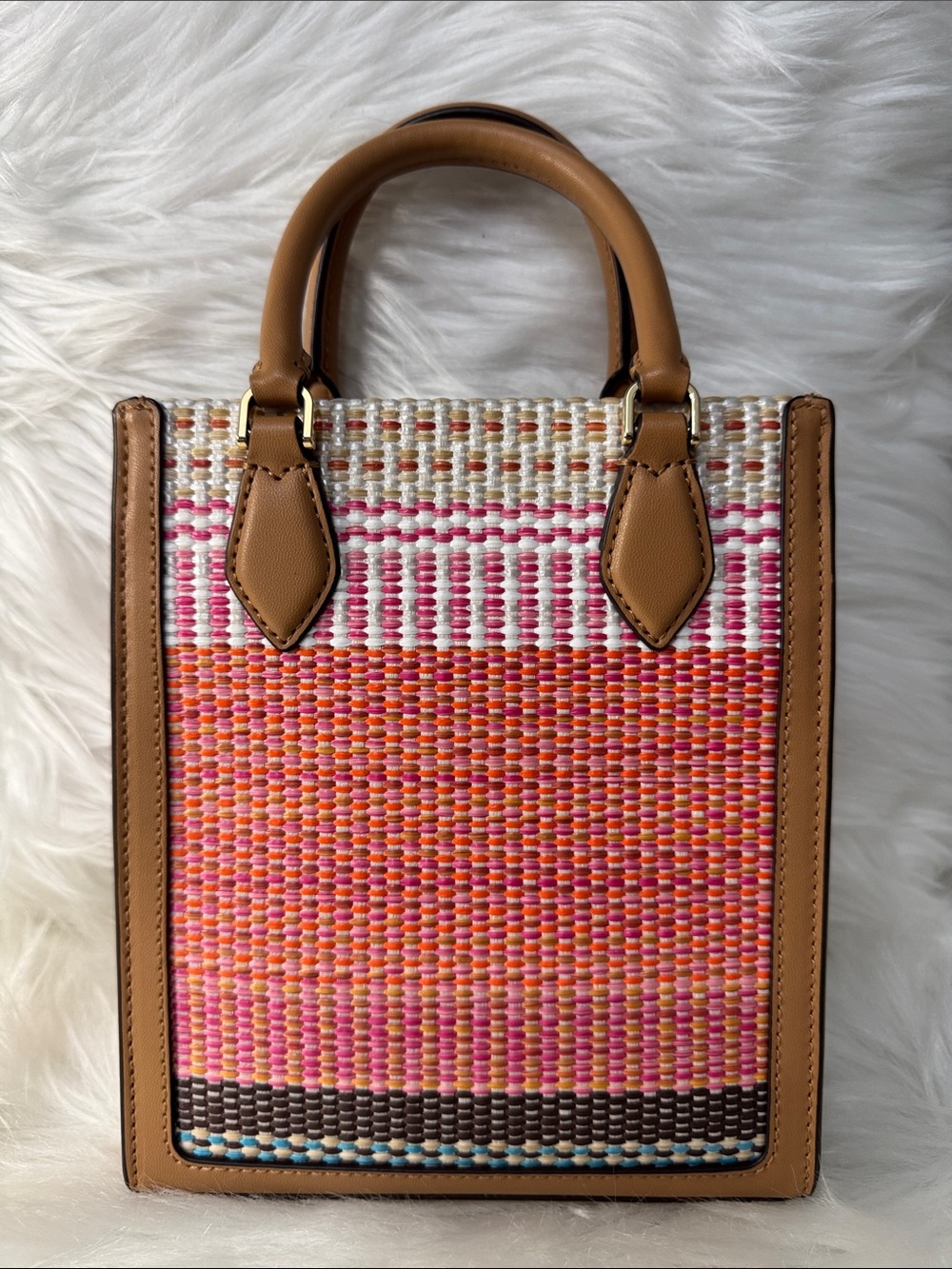 kate spade Tan and Pink Woven Crossbody Mini Tote - Picture 3 of 15